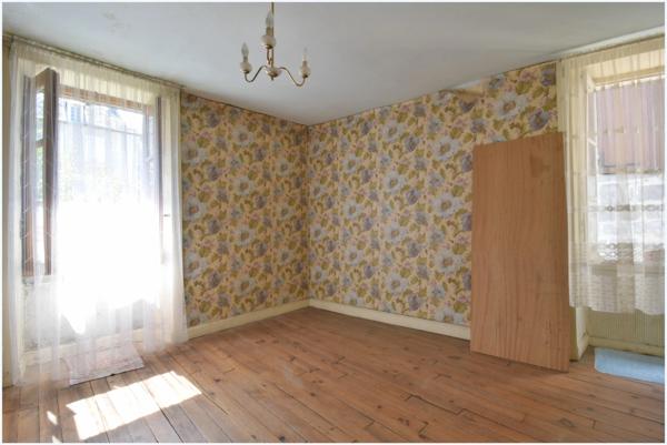 Maison à vendre 4 pièces USSEL (19)