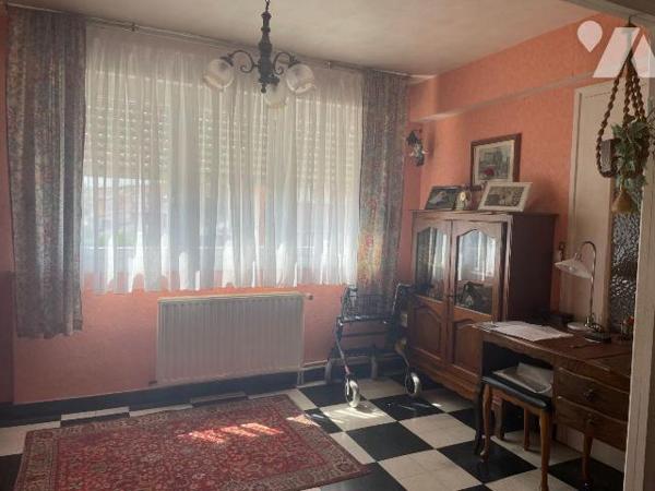 
EN EXCLUSIVITE A VENDRE à BAILLEUL dans le NORD (59) : MAISON BEL ETAGE AVEC GARAGE, STATIONN...