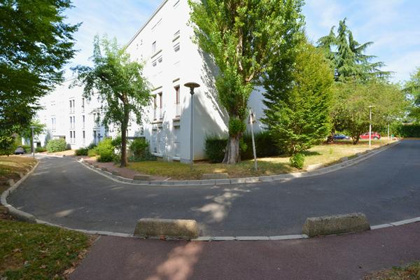 Appartement Sceaux 4 pièce(s) 63.92 m2