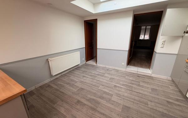 Maison à louer    4 pièces •  Sin-le-Noble