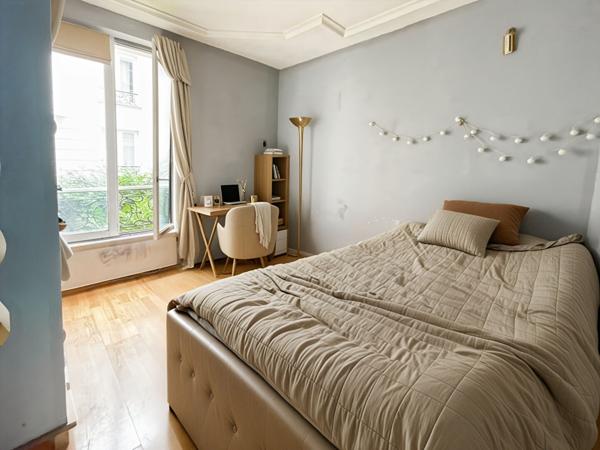 Boulevard Ornano, Paris 18e ? 3 chambres + bureau + balcon