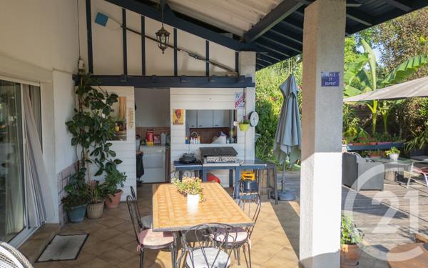 Maison à vendre  8 pièces - 191,46 m 2   ST PIERRE D IRUBE  - 64