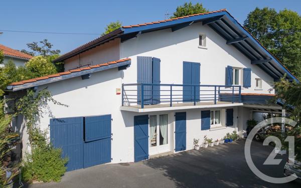 Maison à vendre  8 pièces - 191,46 m 2   ST PIERRE D IRUBE  - 64
