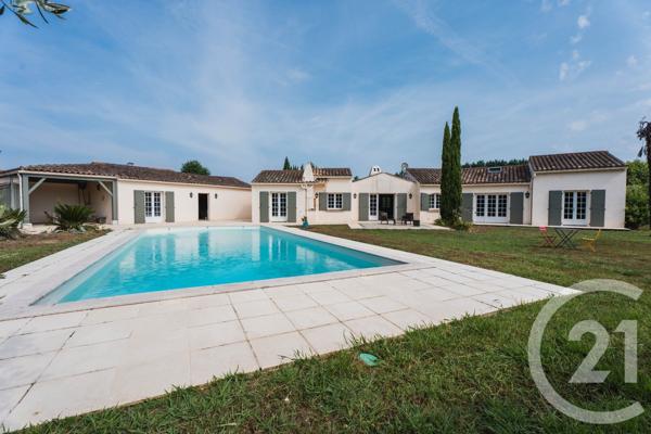 Maison à vendre  8 pièces - 191,46 m 2   ST PIERRE D IRUBE  - 64