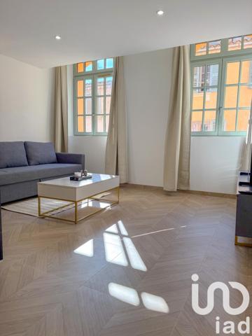 Location appartement 2 pièces 44 m² Toulon