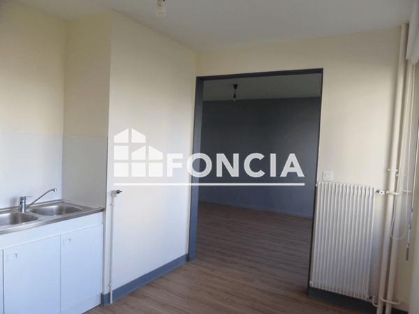 Location Studio 33.92 m² - 11 AVENUE MME SEGUR Caen 14000