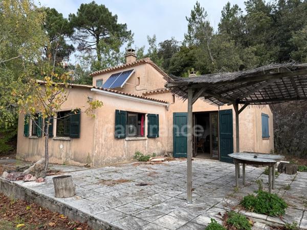 Maison à vendre 3 pièces 72m2 terrain environ 5 Ha ½