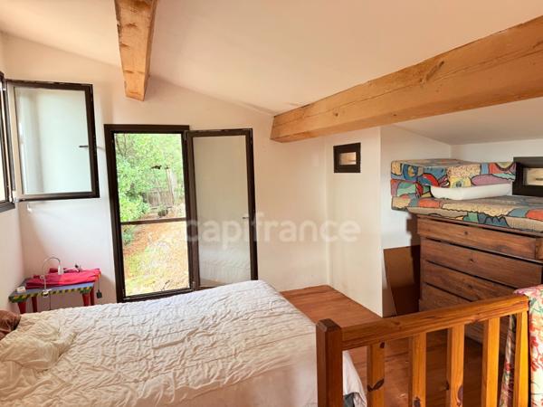 Maison à vendre 3 pièces 72m2 terrain environ 5 Ha ½