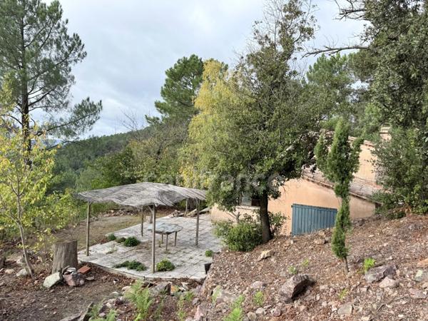 Maison à vendre 3 pièces 72m2 terrain environ 5 Ha ½