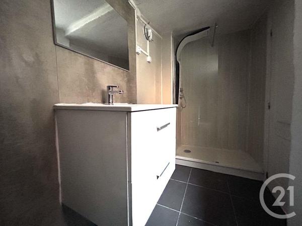 Immeuble à vendre  221 m2 ALES - 30