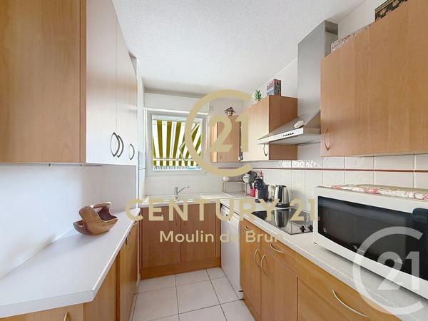 Appartement F3 à vendre  3 pièces - 72,76 m 2   GRASSE  - 06