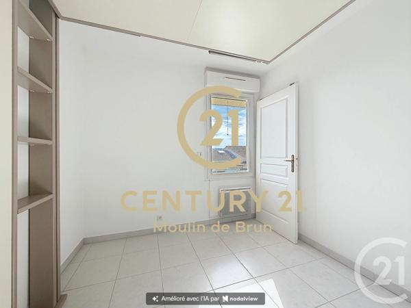 Appartement F3 à vendre  3 pièces - 72,76 m 2   GRASSE  - 06