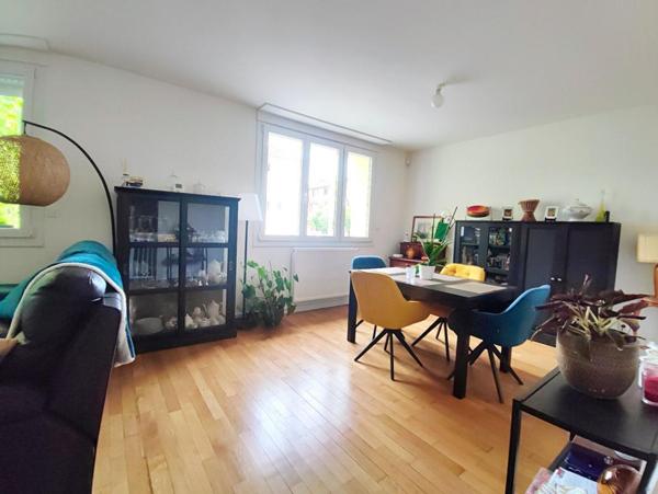 MAISON 6 PIECES REFAIT PAR ARCHITECTE