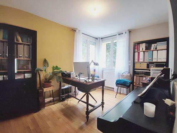 MAISON 6 PIECES REFAIT PAR ARCHITECTE