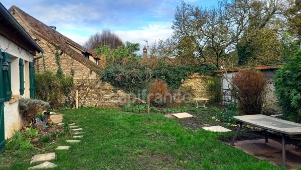 Longère rénovée avec studio indépendant - Proche VERNON