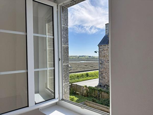 Maison en pierre aux Grèves Langueux à vendre - Maison en pierre dans une copropriété de 3 lots avec son garage et son jardin indépendant !