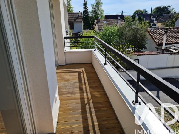 Appartement à vendre 3 pièces 79 m² Sainte-Geneviève-des-Bois