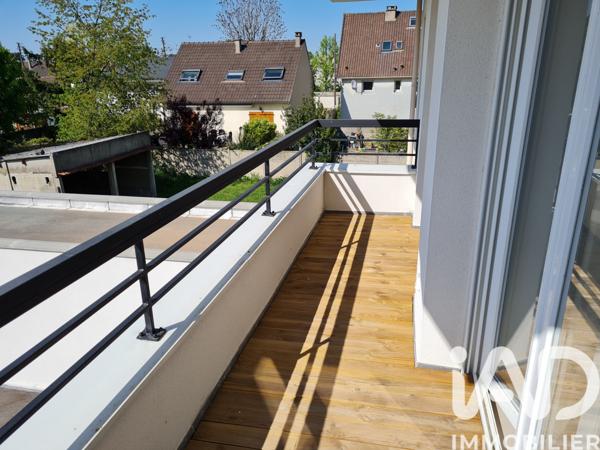 Appartement à vendre 3 pièces 79 m² Sainte-Geneviève-des-Bois