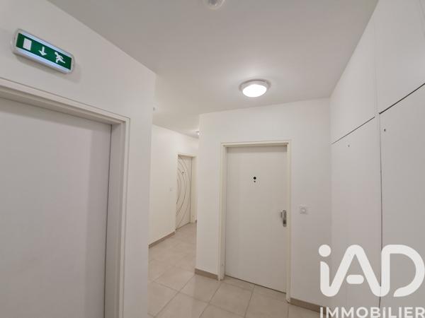 Appartement à vendre 3 pièces 79 m² Sainte-Geneviève-des-Bois