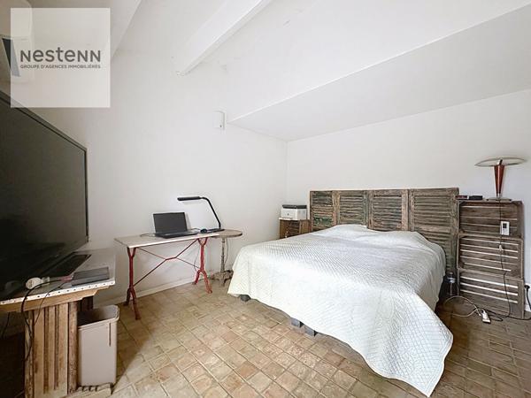 Mas Miramas 4 pièces avec t2 indépendant et vaste terrain sans vis à vis