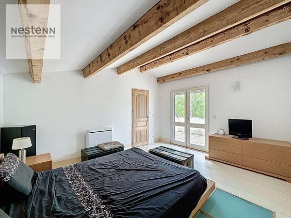 Mas Miramas 4 pièces avec t2 indépendant et vaste terrain sans vis à vis