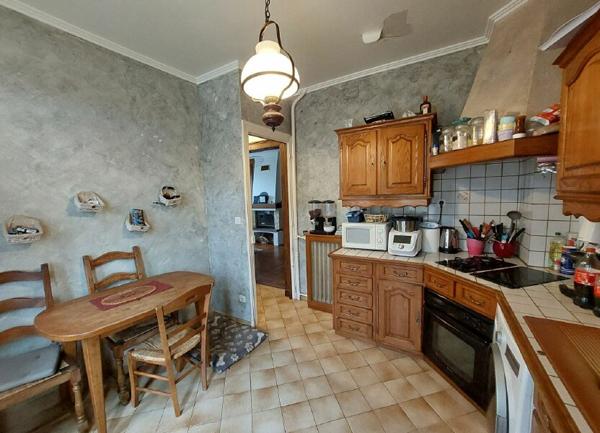 Maison à vendre    4 pièces •  Conches-en-Ouche