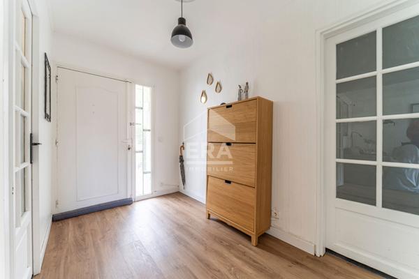 Grand appartement à Villeneuve d'Ascq 9 pièces avec jardin et 2 garages