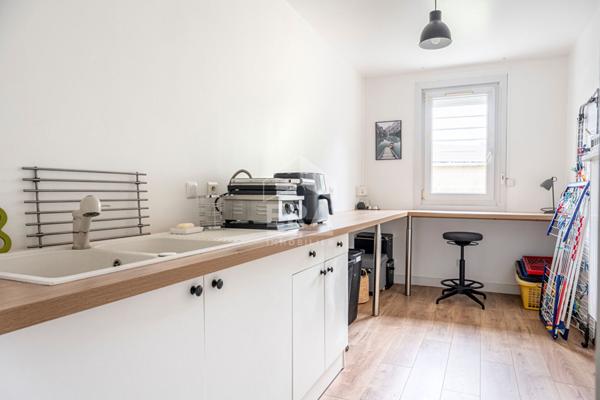 Grand appartement à Villeneuve d'Ascq 9 pièces avec jardin et 2 garages