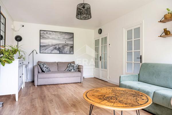 Grand appartement à Villeneuve d'Ascq 9 pièces avec jardin et 2 garages