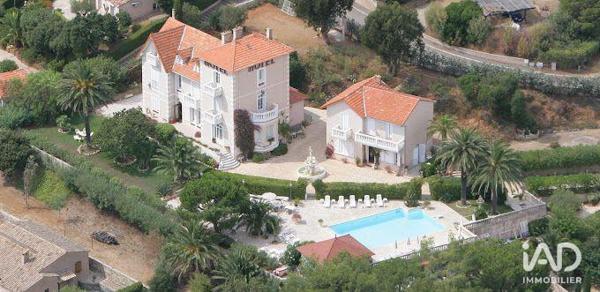 Hôtel 4* à vendre 900 m² La Croix-Valmer