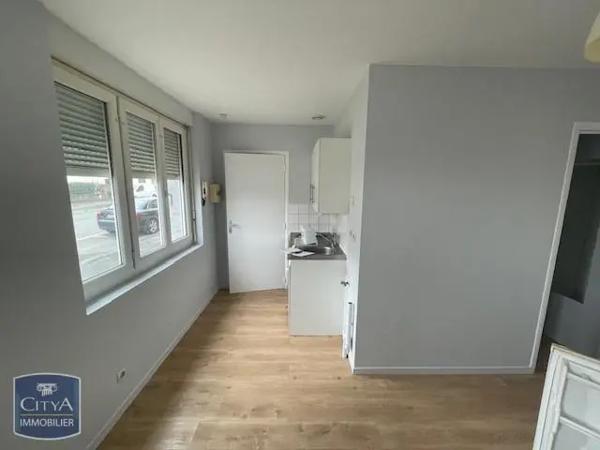 Appartement à louer 1 pièce 18.8m²