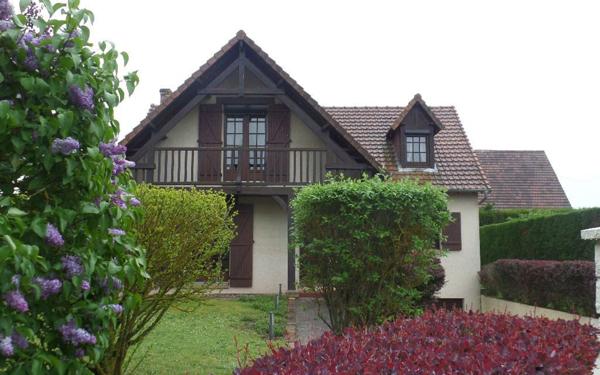 Maison à vendre    5 pièces •  Saint-Aubin-lès-Elbeuf