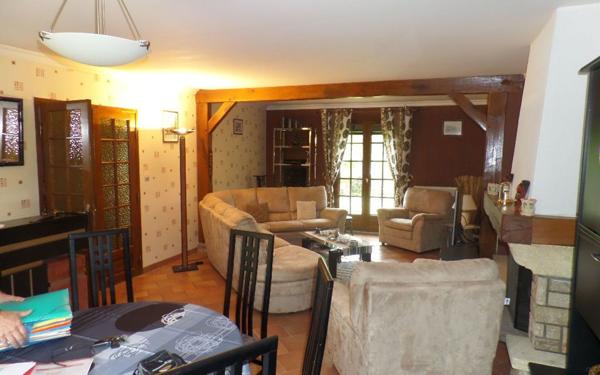 Maison à vendre    5 pièces •  Saint-Aubin-lès-Elbeuf