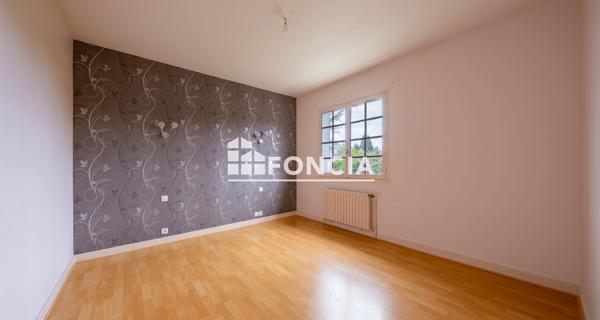 À vendre Maison 6 pièces 181.52 m² - Angoulême 16000