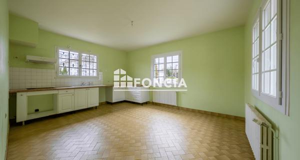À vendre Maison 6 pièces 181.52 m² - Angoulême 16000