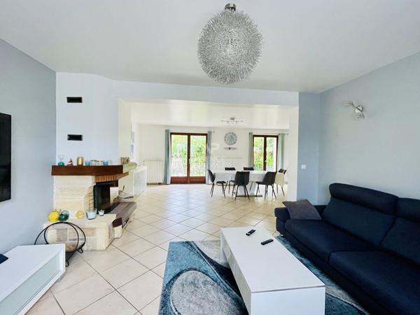 MAISON CONFLANS STE HONORINE - 8 PIÈCES - 175m² €649 500 ** - Référence 7103