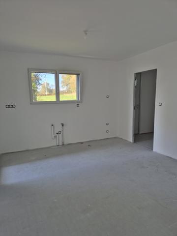 Maison neuve 140m2 5 chambres garage jardin proche centre ville