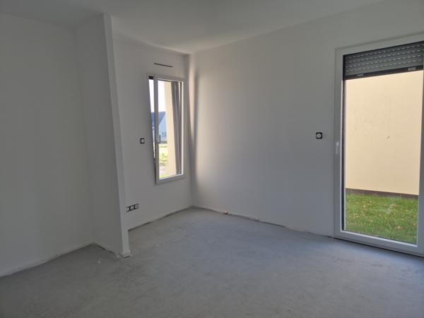 Maison neuve 140m2 5 chambres garage jardin proche centre ville