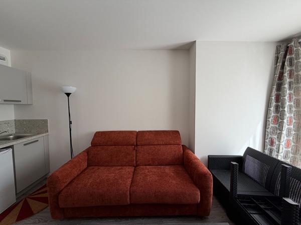 Studio neuf meublé à Louviers