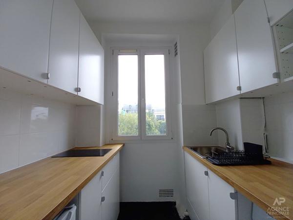 Appartement Rueil Malmaison 2 pièce(s) 28.65 m² Loyer 869 €/mois charges comprises **  - Référence  19969