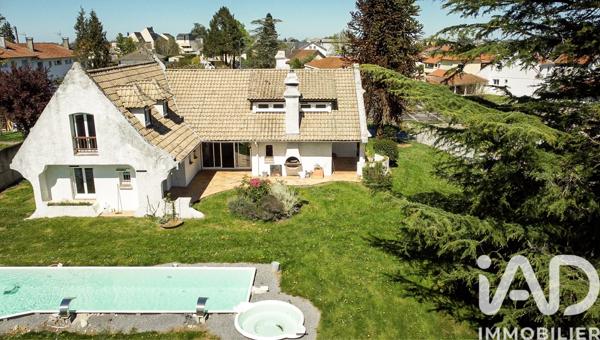 Maison à vendre 6 pièces 207 m² Lannemezan