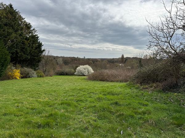 LE SPACIEUX ; LIGUGÉ , Liguge