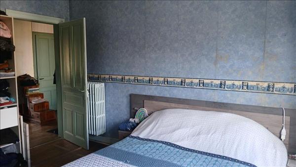 Maison à vendre |  Châlus |  6 pièces | 140 m²