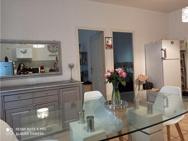 Immeuble 18 pièces - 300 m²