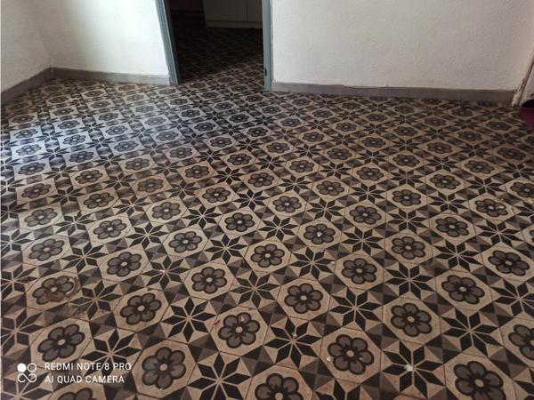 Immeuble 18 pièces - 300 m²