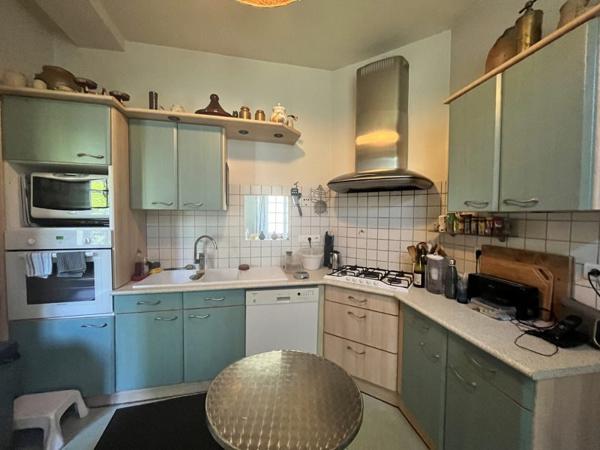 Maison à vendre 250 000 € Larche 5 p 210 m² DPE D