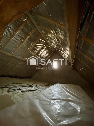 Maison habitable sans travaux a prévoir.