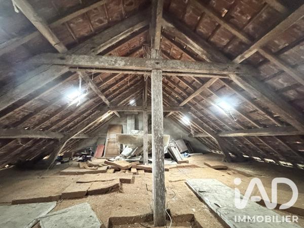 Maison à vendre 6 pièces 124 m² Lucenay-lès-Aix