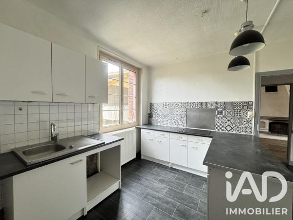Maison à vendre 6 pièces 124 m² Lucenay-lès-Aix