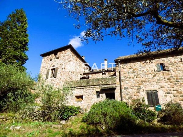 07140 : Maison Pierre de 177 m² avec Vue dominante et terrain de 7300m²